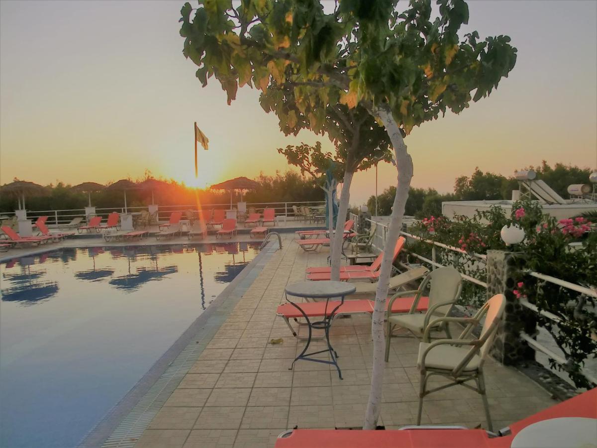 Santorini Camping & Hostel Fira  Exterior photo